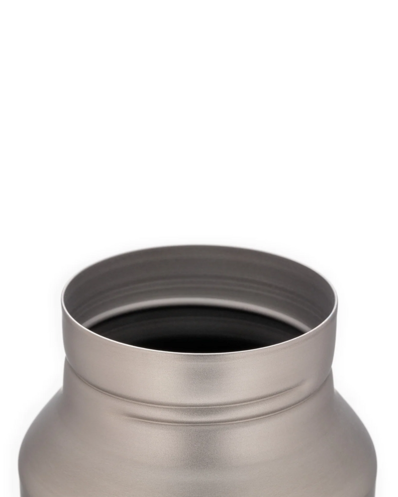 Snow Peak Aurora Bottle 800 TW-800 Titanium A single disk of titanium 1 mm Japan | UK Snow Peak Aurora Bottle 800 TW-800 Titanium A single disk of titanium 1 mm Japan | UK