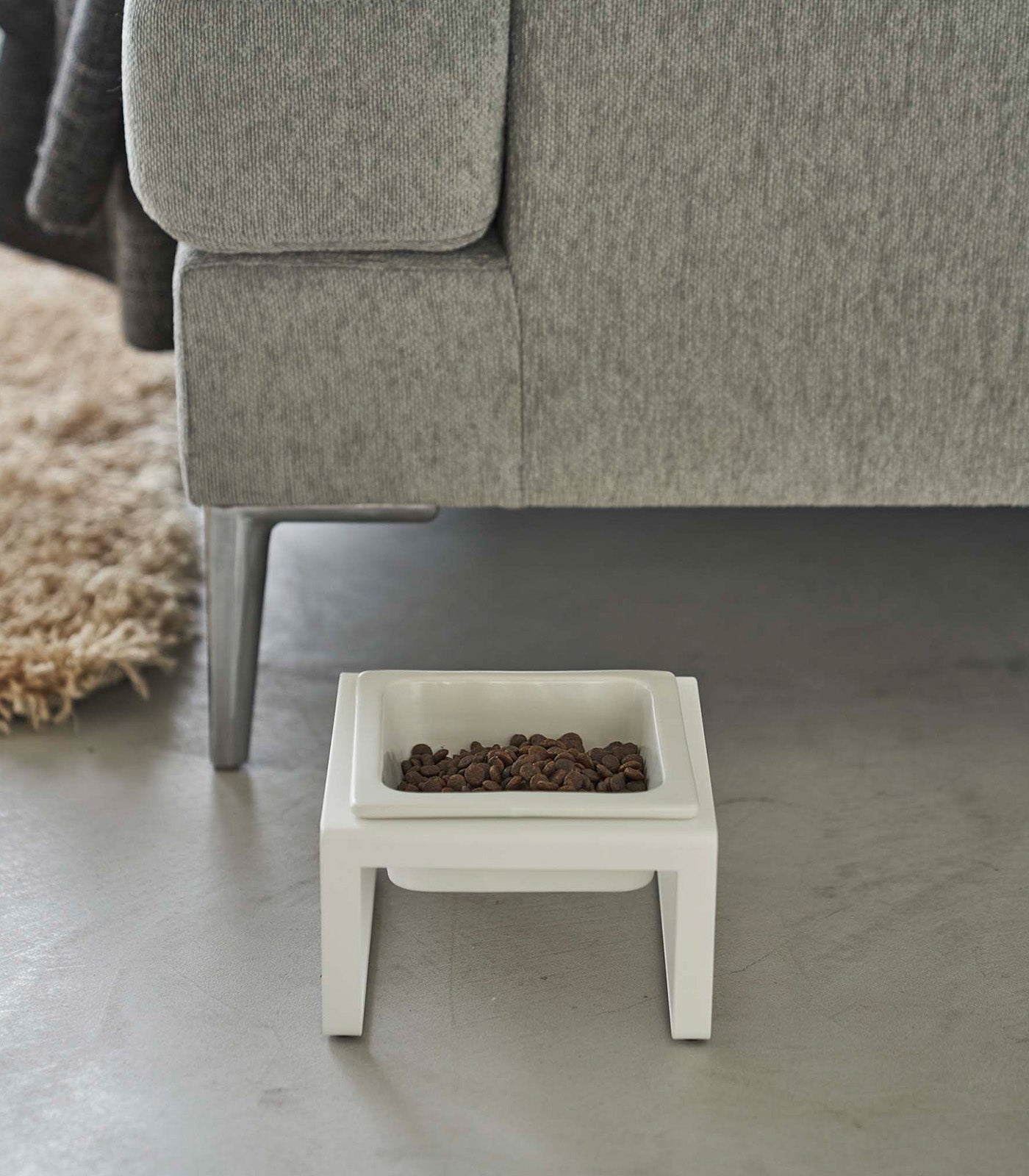 Yamazaki Home Single Pet Food Bowl