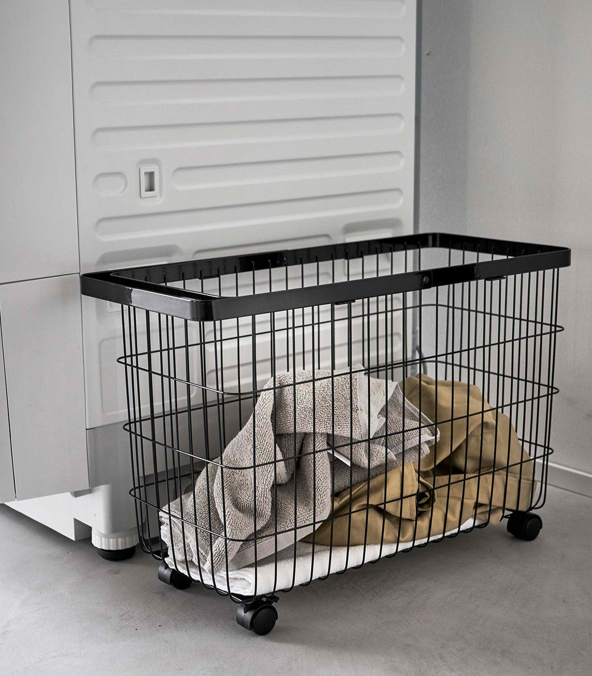 Rolling Wire Basket (14.8" H)  - Steel
