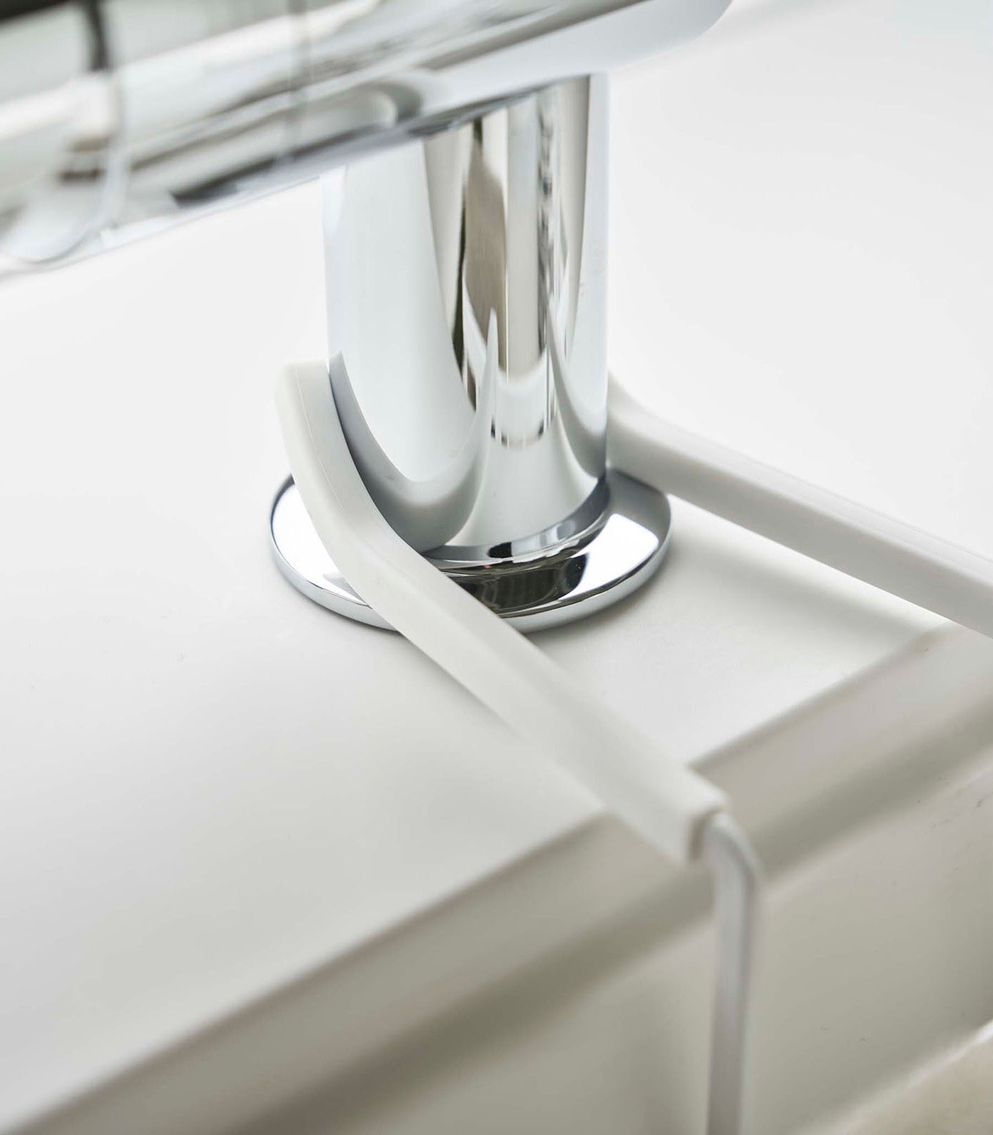 Yamazaki Home Faucet-Hanging Sponge Caddy