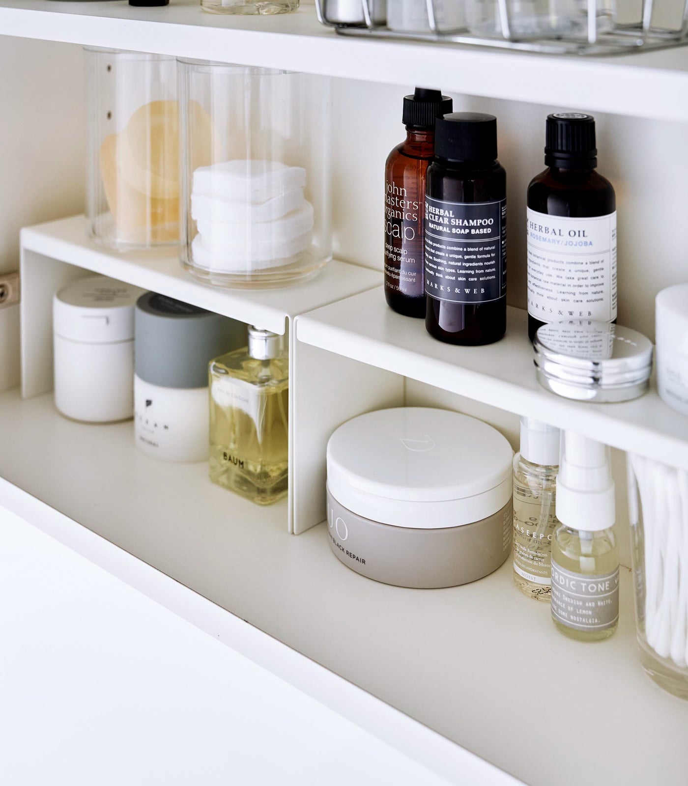 Yamazaki Home Medicine Cabinet Riser [Set of 2]