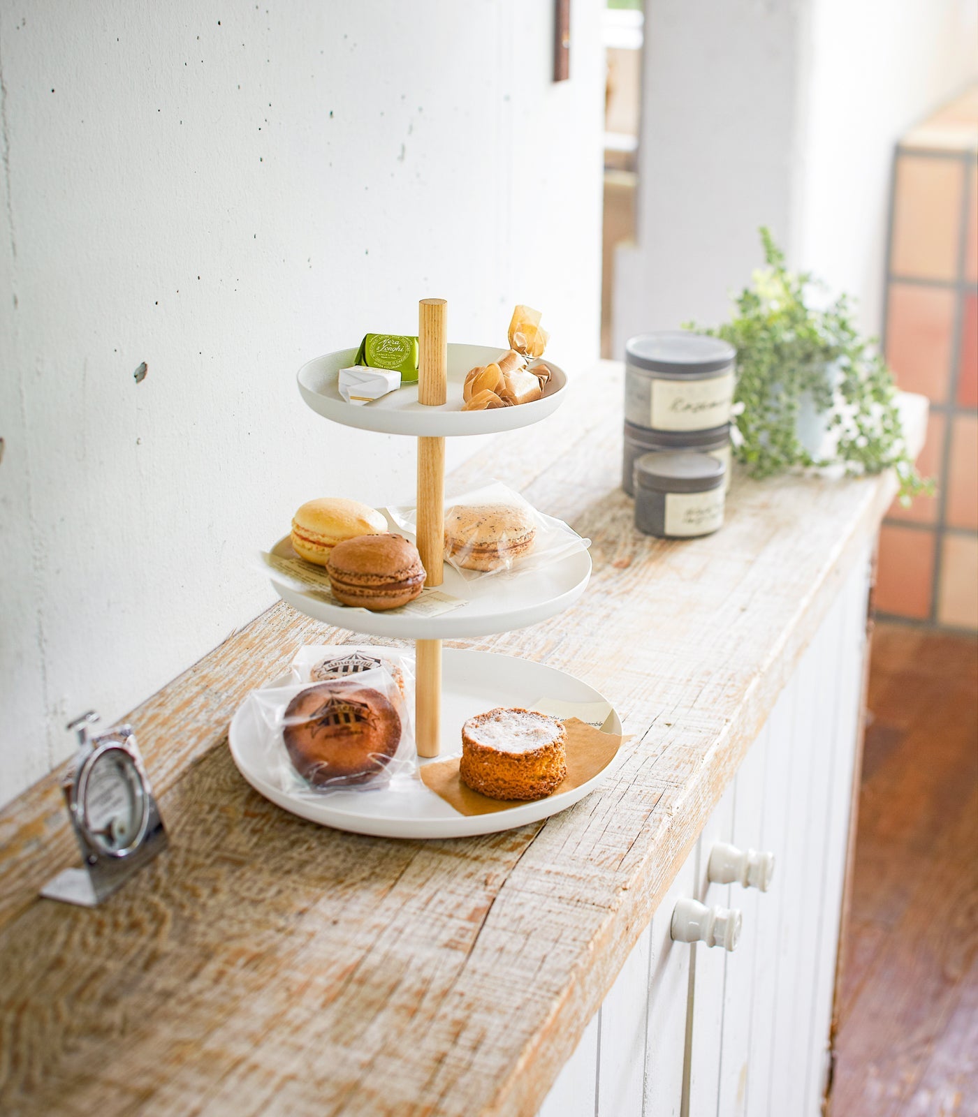Yamazaki Home Serving Stand