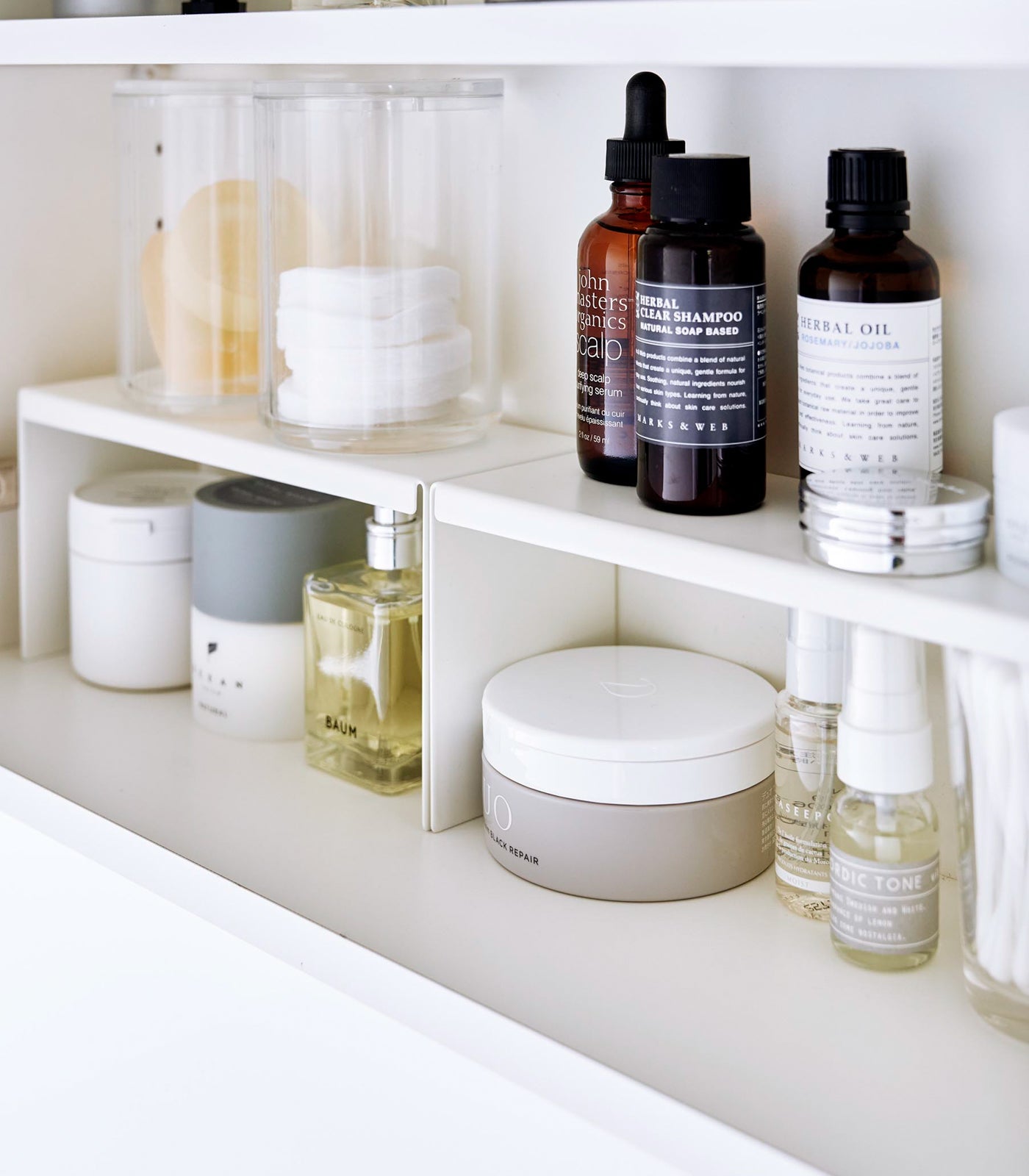 Yamazaki Home Medicine Cabinet Riser [Set of 2]