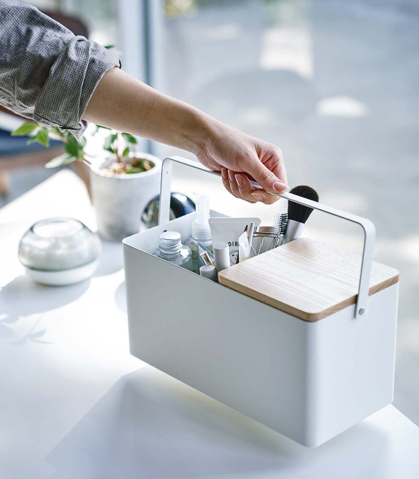 Yamazaki Home Makeup Organizer with Mirror