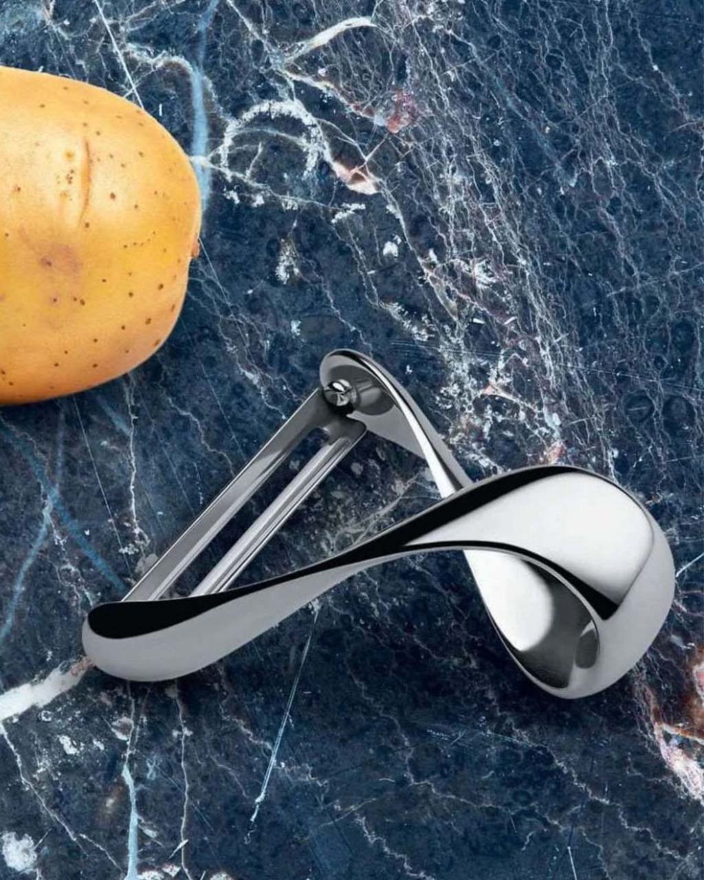 ALESSI Sfrido Peeler