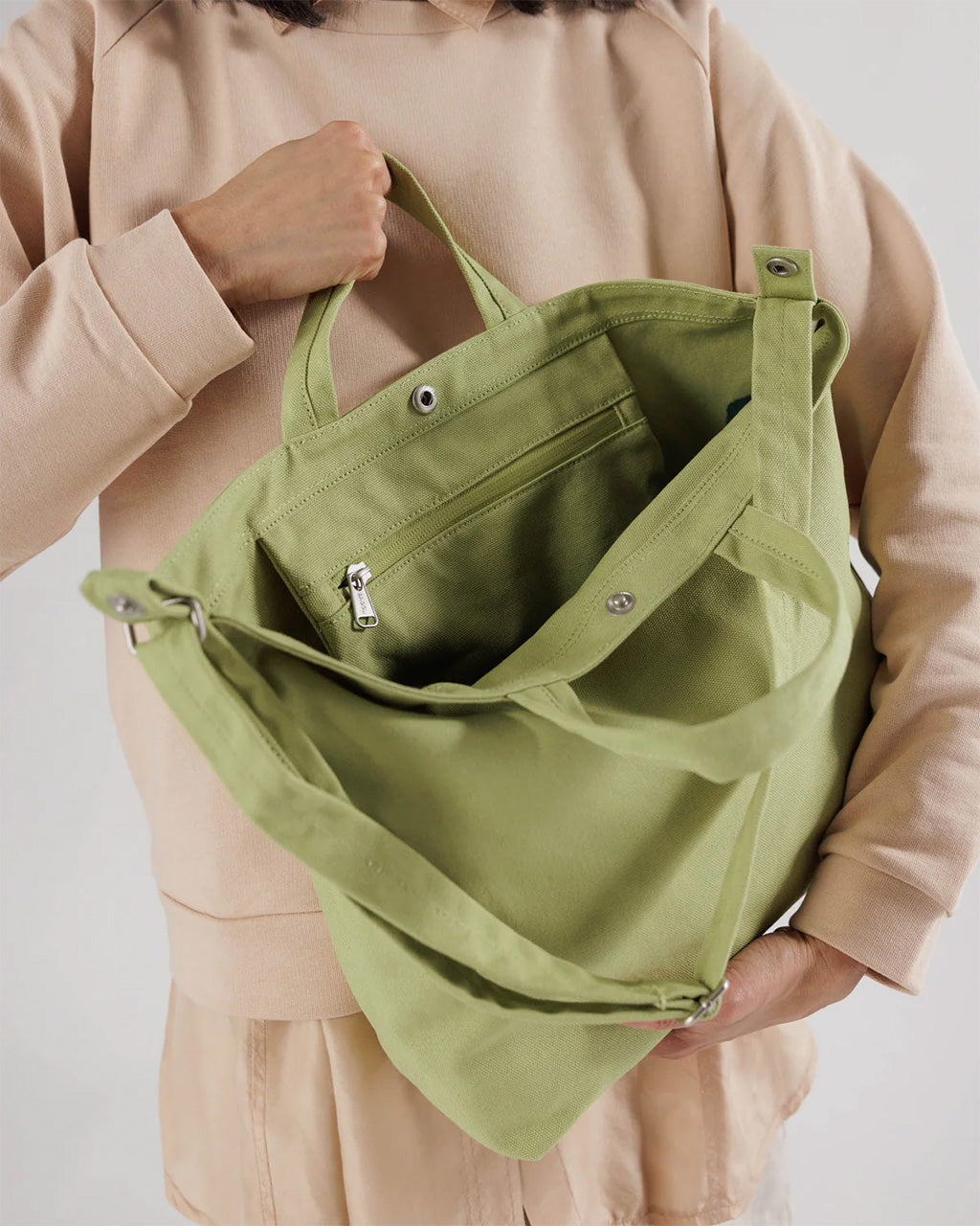 Baggu Horizontal Duck Bag with durable taped seams | Pistachio