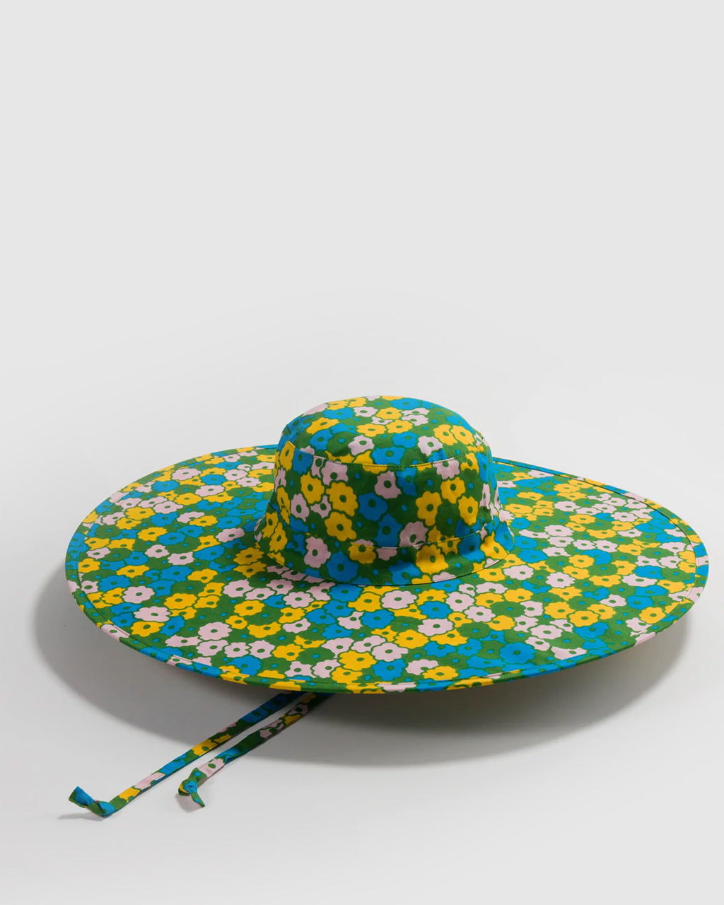 Packable Sun Hat in Flowerbed