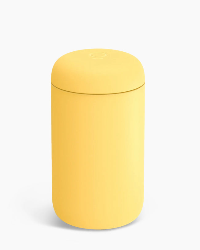 https://brandswalk.com/cdn/shop/products/Fellow-Carter-Mug-16oz_Yellow_2_650x.jpg?v=1643769688