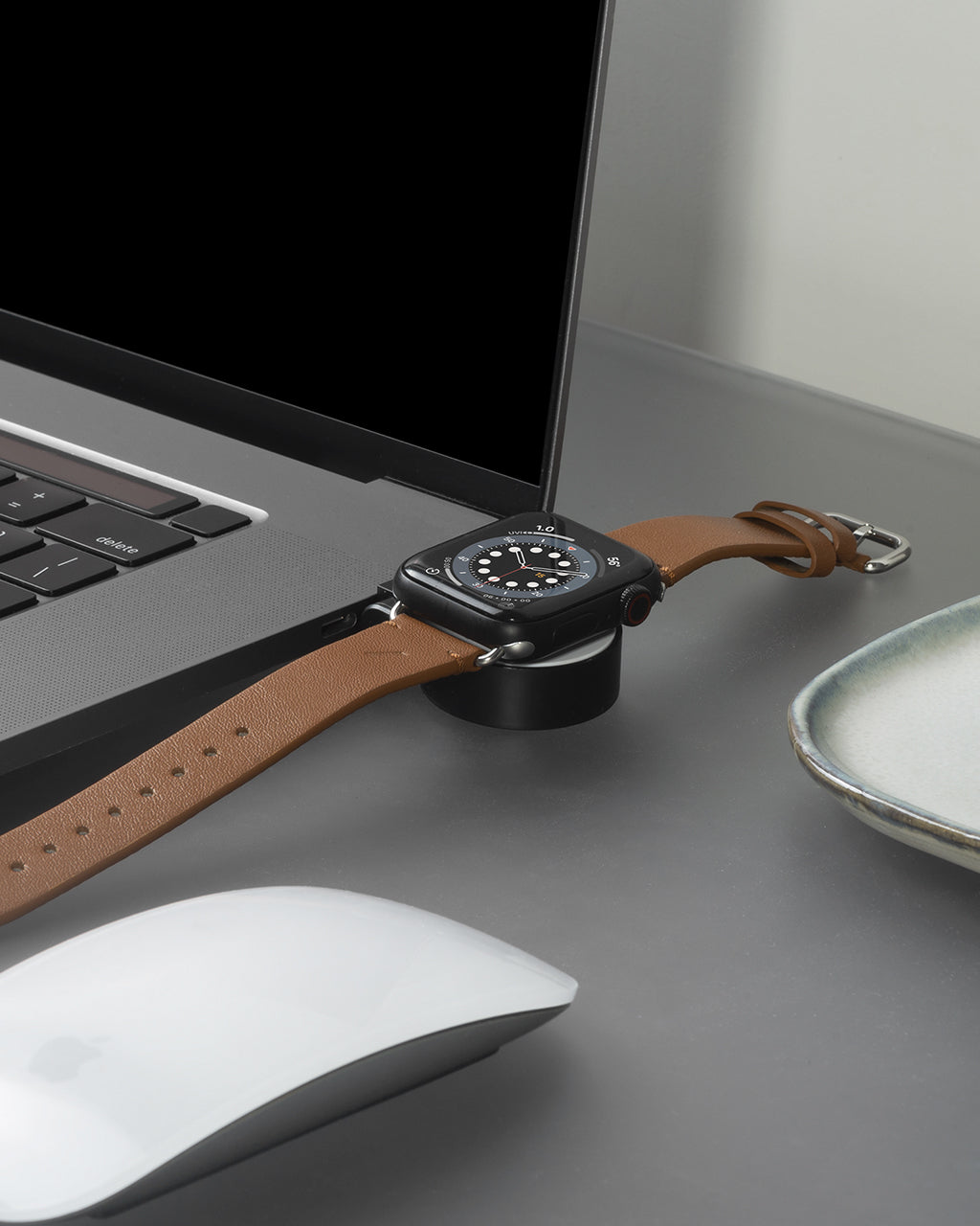 Native Union  USB- C to Apple Watch Puck