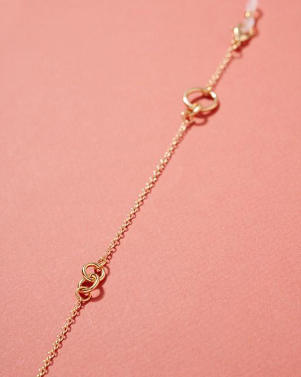 28" Regular O Rings Face Cover / Glasses Chain