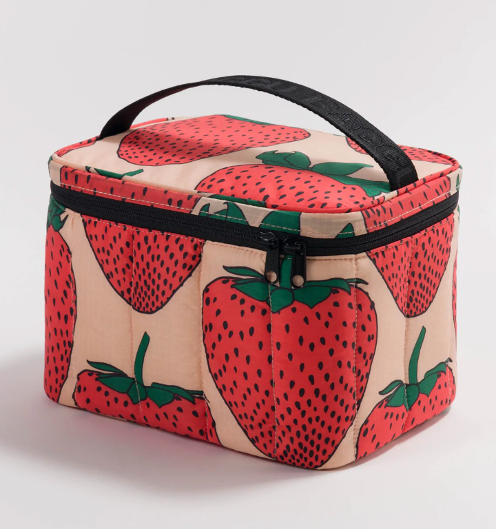 Baggu Puffy Lunch Bag in Strawberry | Strawberry