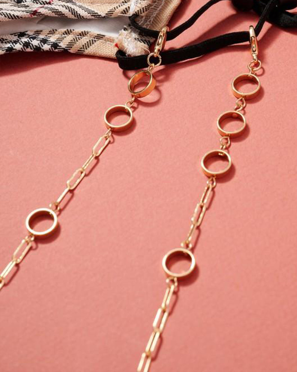 28" Thick O Rings Face Cover / Glasses Chain