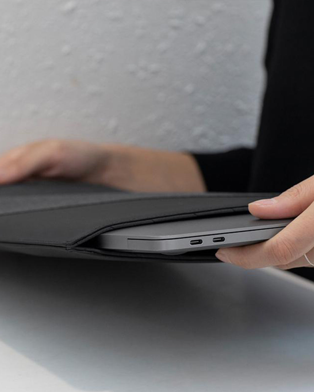 Native Union Stow Slim MacBook Sleeve 13 | Slate